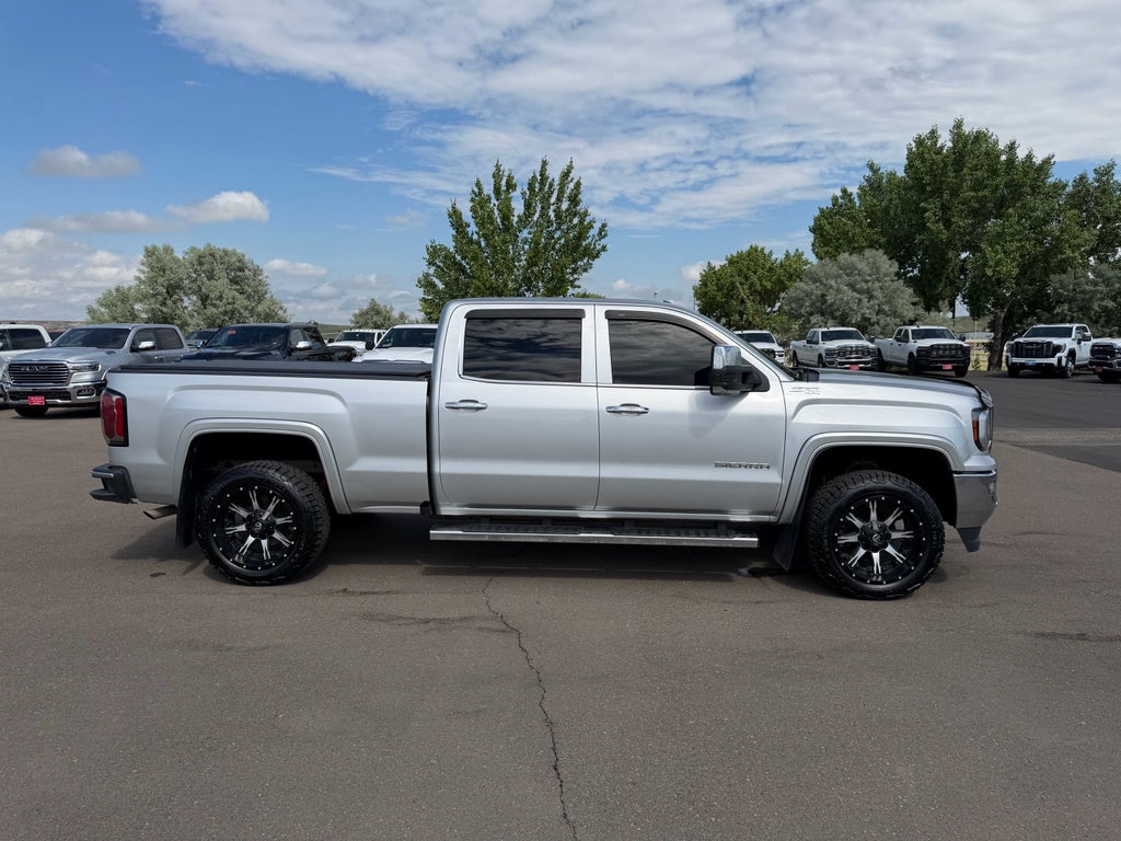2017 GMC Sierra 1500 SLT