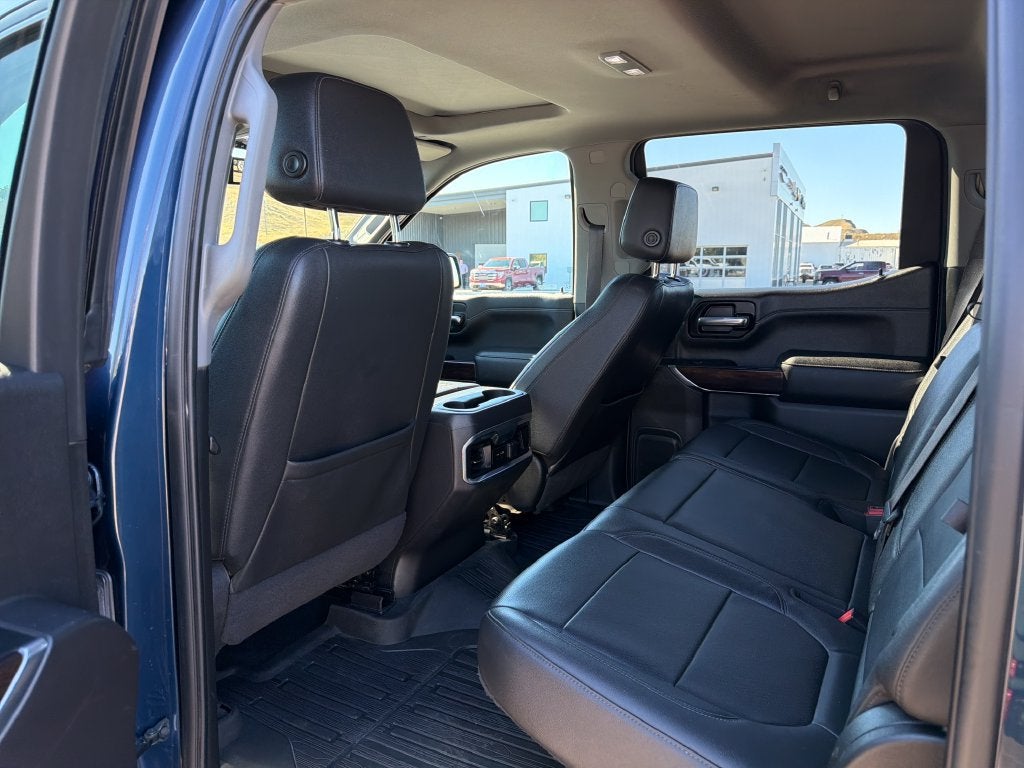 2022 GMC Sierra 1500 Limited SLT