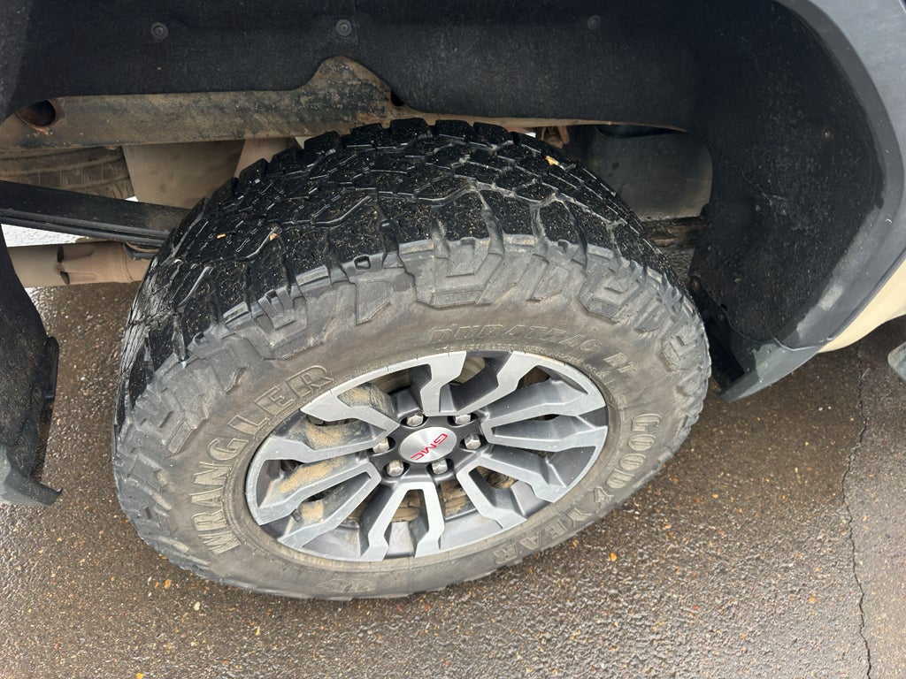 2022 GMC Sierra 1500 AT4