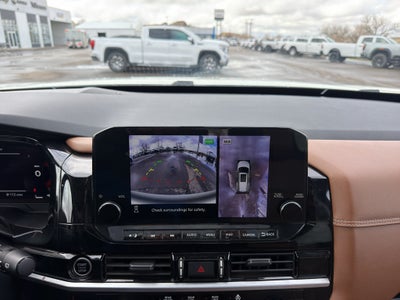 2022 Nissan Pathfinder Platinum