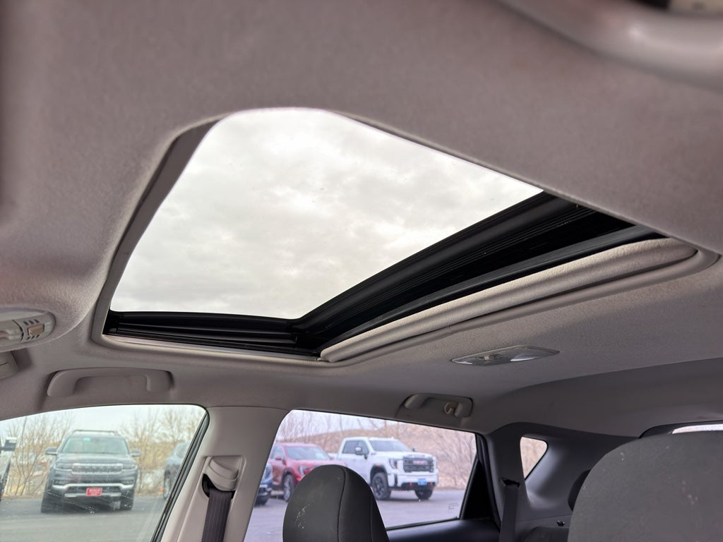 2009 Pontiac Vibe BASE