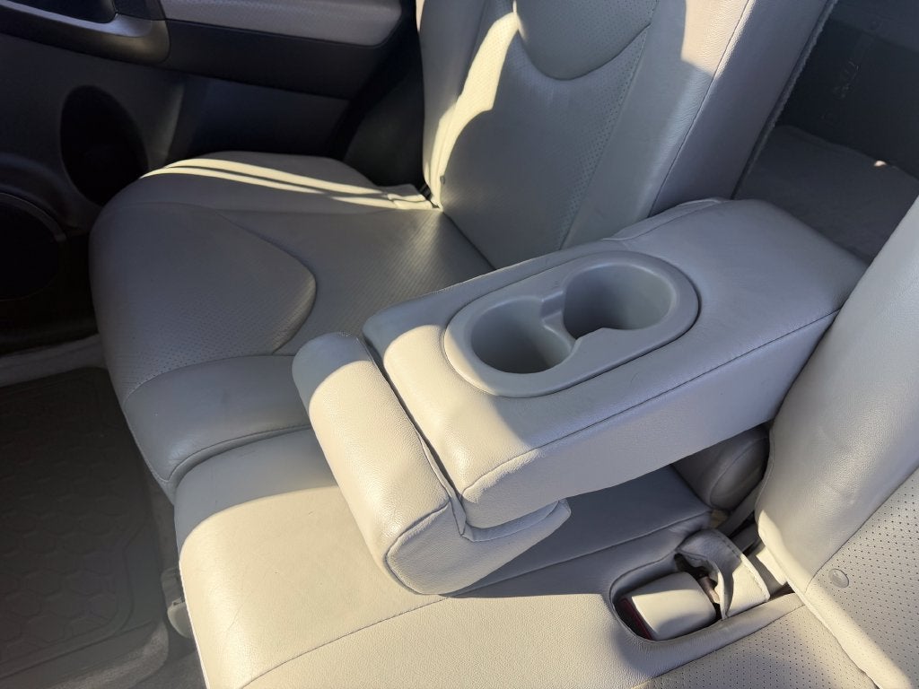 2010 Toyota RAV4 Ltd